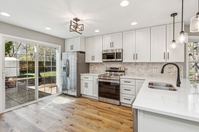 5804 Chastek Way, Minnetonka, MN 55345 - photo 6