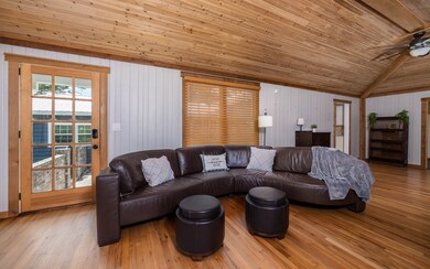 1061 NW Eadie St, Lake City, FL 32055 - photo 4