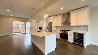 3912 Edwards Rd, Cincinnati, OH 45209 - photo 5