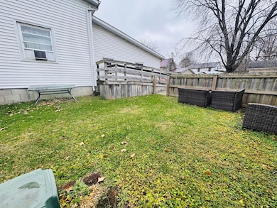 118 W Walnut St, Cardington, OH 43315 - photo 4