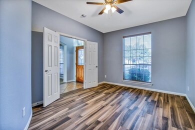 2379 Merlin Dr, Grand Prairie, TX 75052 - photo 4