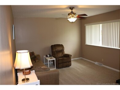 210 Greenlawn Dr, New Albany, IN 47150 - photo 7