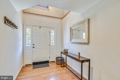 2008 Dalewood Ct, Crofton, MD 21114 - photo 3