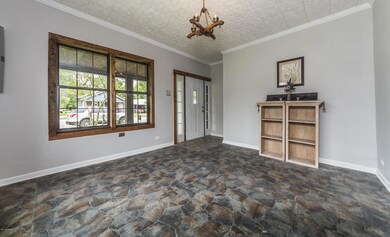 Living Area 3
