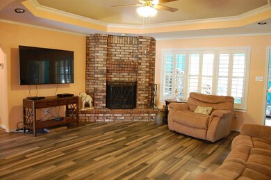 3809 Watersridge Cir, Cleburne, TX 76031 - photo 5