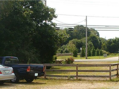 4239 Old Post Rd unit 8, Charlestown, RI 02813 - photo 3