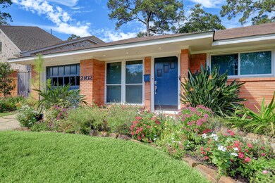 2102 Libbey Dr, Houston, TX 77018 - photo 2