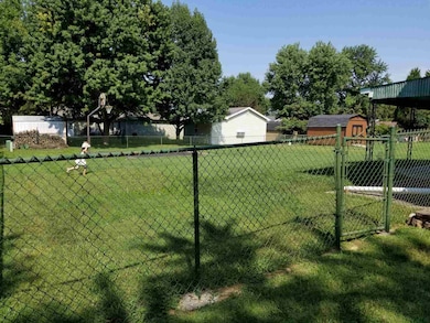 4399 Walnut Dr, Newburgh, IN 47630 - photo 2