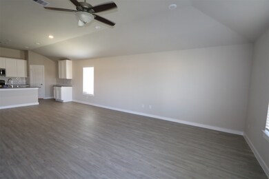 1240 Lancer Leap Dr, Alvin, TX 77511 - photo 7