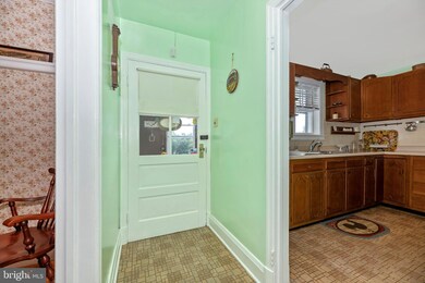 3523 Chick Ln, Knoxville, MD 21758 - photo 7