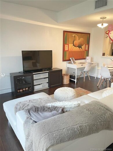 1359 Veracruz Ln unit 310, Weston, FL 33327 - photo 5