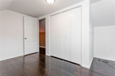 4905 Southwood Dr, Sheffield Lake, OH 44054 - photo 3