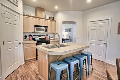 61183 Brosterhous Rd, Bend, OR 97702 - photo 6