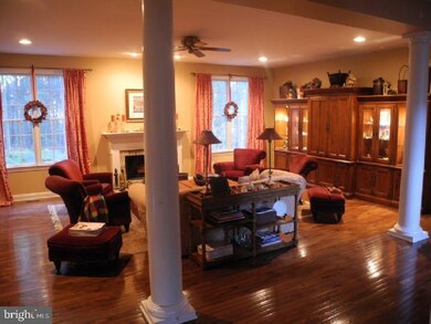 8 Shady Brook Ln, Cranbury, NJ 08512 - photo 6