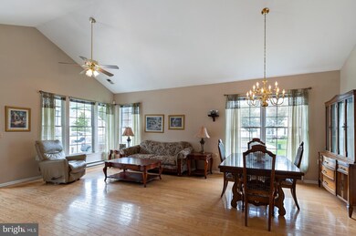 68 Bear Meade Dr, Trenton, NJ 08691 - photo 4