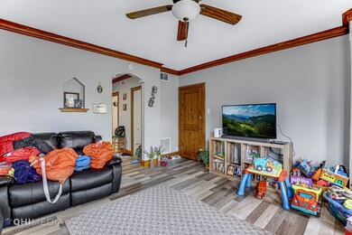 5358 W Wellington Ave, Chicago, IL 60641 - photo 5