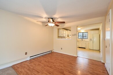 17 Holly Cir unit 17, Buzzards Bay, MA 02532 - photo 6