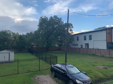 3617 Goodhope St, Houston, TX 77021 - photo 3