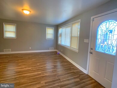 6711 Oak Ave, Dundalk, MD 21222 - photo 2