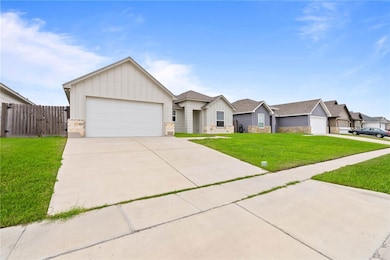 3417 Pineda St, Corpus Christi, TX 78414 - photo 2