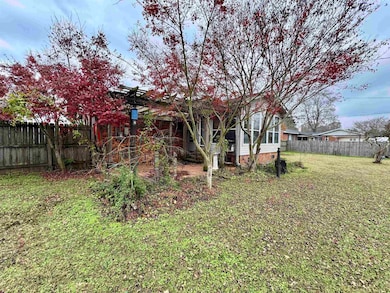 222 Clearview St SW, Decatur, AL 35601 - photo 7