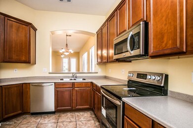 2006 W Periwinkle AZ-12