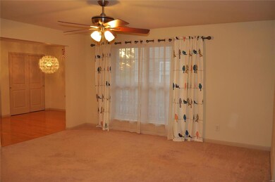 6123 Welsh Dr unit 6, Lake Saint Louis, MO 63367 - photo 2