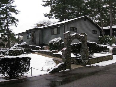 8 Fountain Spring Ln, Johnston, RI 02919 - photo 3