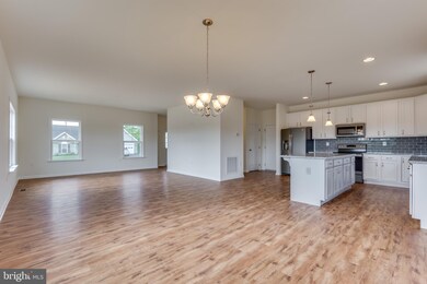 66 Man o War Way, Martinsburg, WV 25404 - photo 2