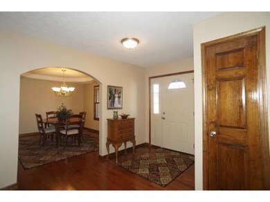 329 Woodside Ct, Batesville, IN 47006 - photo 6