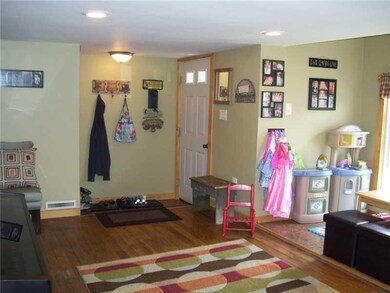 Great Room. ENTRY TO HOME AMD FRONT DOOR