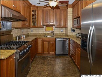 16 Appleton Dr, Hazlet, NJ 07730 - photo 5