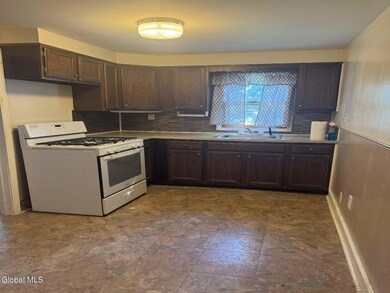 264 Rotterdam St, Schenectady, NY 12306 - photo 5