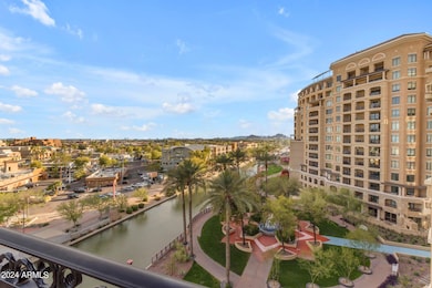 Views of the canal & Scottsdale