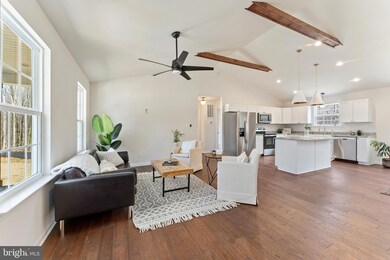 8027 Stubbs Bridge Rd, Spotsylvania Courthouse, VA 22551 - photo 4