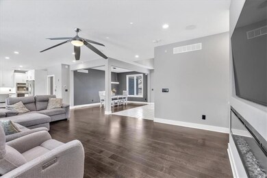 1809 SW Blackstone Place, Lee's Summit, MO 64082 - photo 5