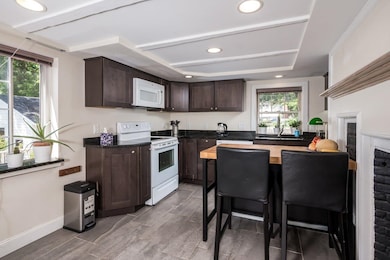 46 High St unit 48, Exeter, NH 03833 - photo 2