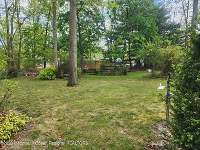 52 Bowie Dr, Whiting, NJ 08759 - photo 5