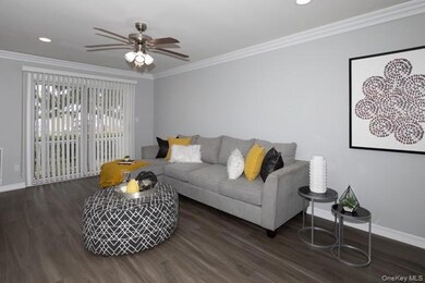 18 Starboard Ln unit 8-66, Patchogue, NY 11772 - photo 6