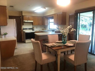 5339 Coronet Dr, Jacksonville, FL 32205 - photo 5