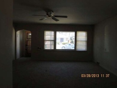 1923 Manchester Ave, Westchester, IL 60154 - photo 2