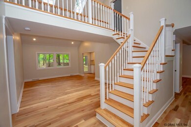 35 Fieldstone Dr, Gansevoort, NY 12831 - photo 5