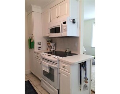 42 Emerson Gardens unit 42, Lexington, MA 02420 - photo 3