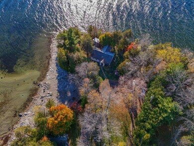 417 W Shore Rd, South Hero, VT 05486 - photo 2