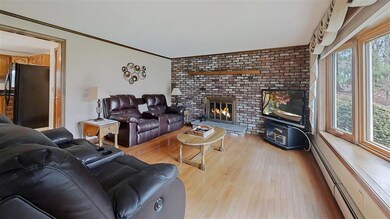 7 Suzanne Cir, Plaistow, NH 03865 - photo 5