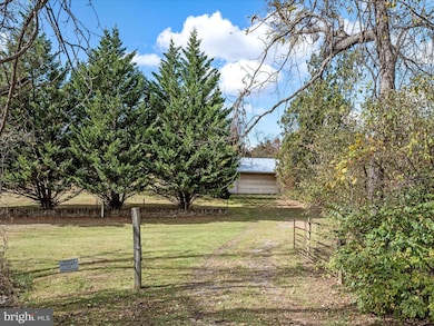 6530 N Frederick Pike, Whitacre, VA 22625 - photo 6