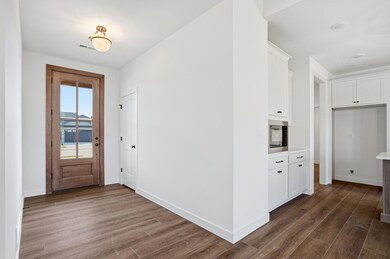 7310 W Golden Willow Dr, Columbia, MO 65202 - photo 4