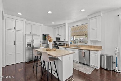 15455 Glenoaks Blvd unit 146, Sylmar, CA 91342 - photo 5