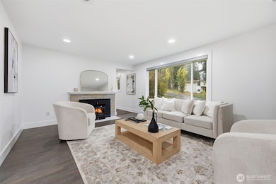 4364 151st Ave SE, Bellevue, WA 98006 - photo 4