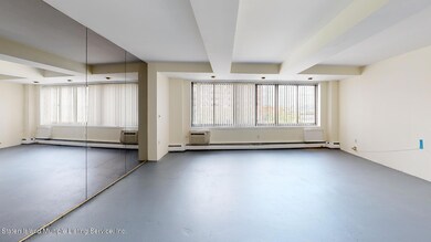 10-Bay-Landing-3L-Unfurnished